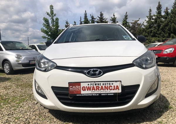 Hyundai i20 cena 23900 przebieg: 158000, rok produkcji 2014 z Supraśl małe 301